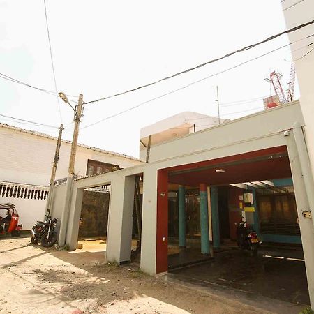 Yoho Relax On Hotel Colombo Exterior photo